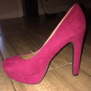 Pink heels